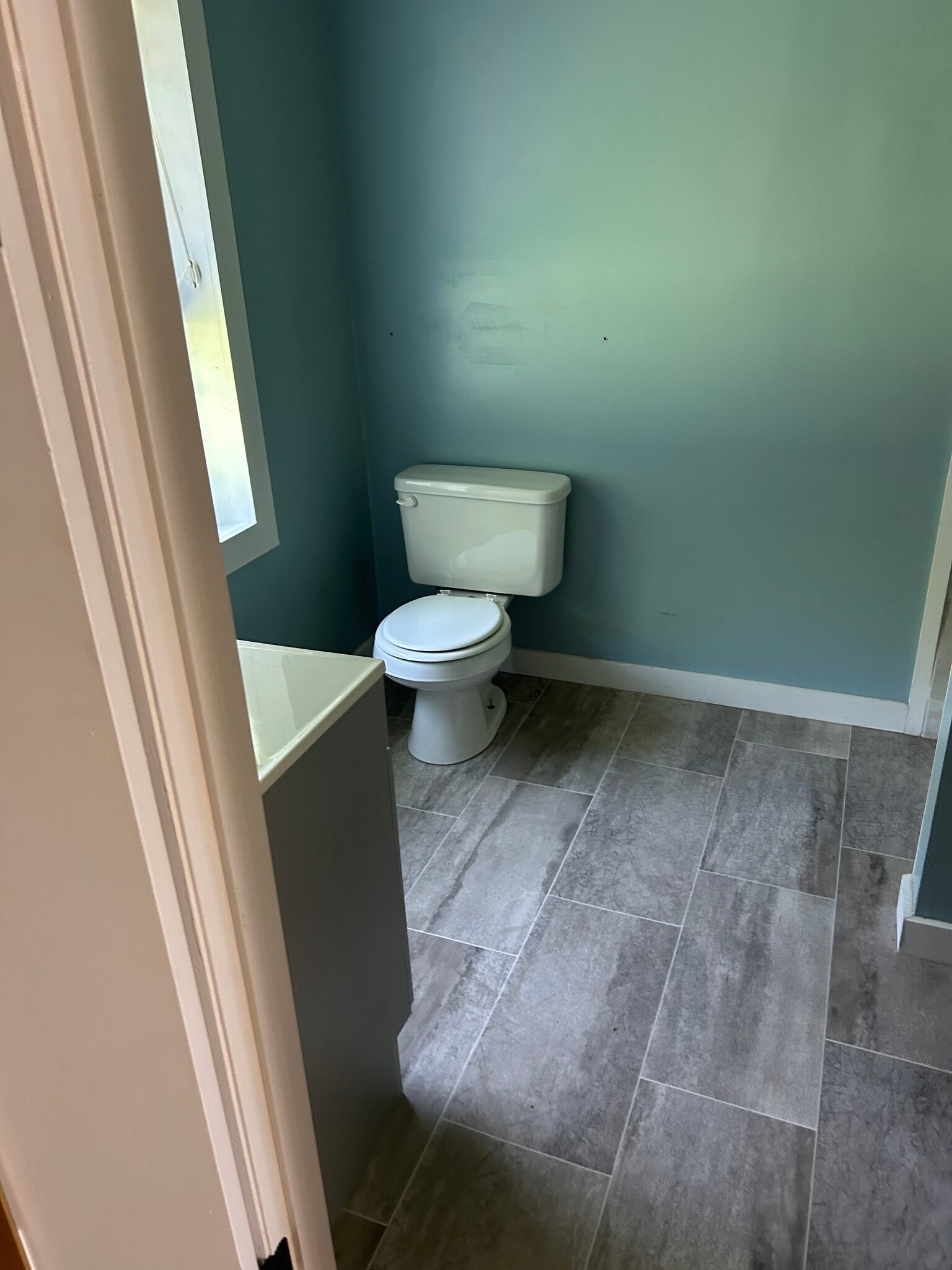 Building Photo - 516 Adams St