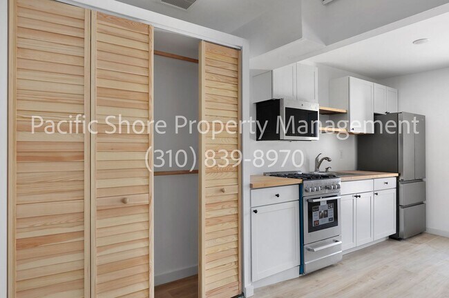 Building Photo - Coolidge Apartments