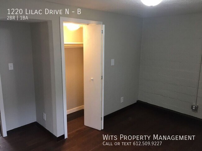 Building Photo - 1220 Lilac Dr N