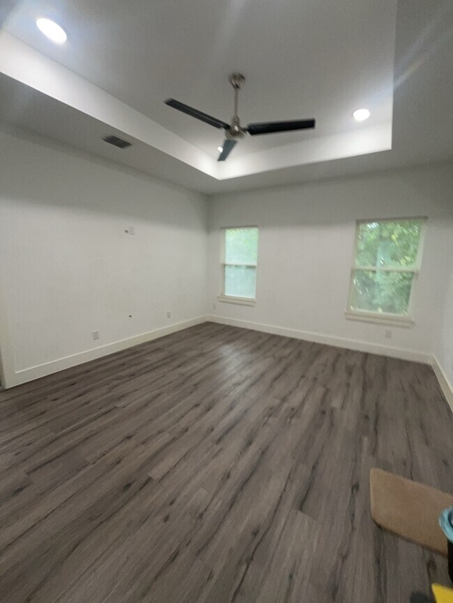 Building Photo - Custom Built 3/2/2 Delga Park! Trinity Trails Minutes from downtown Fort Worth!