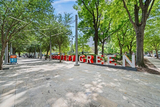 Building Photo - 1727 Hadley St