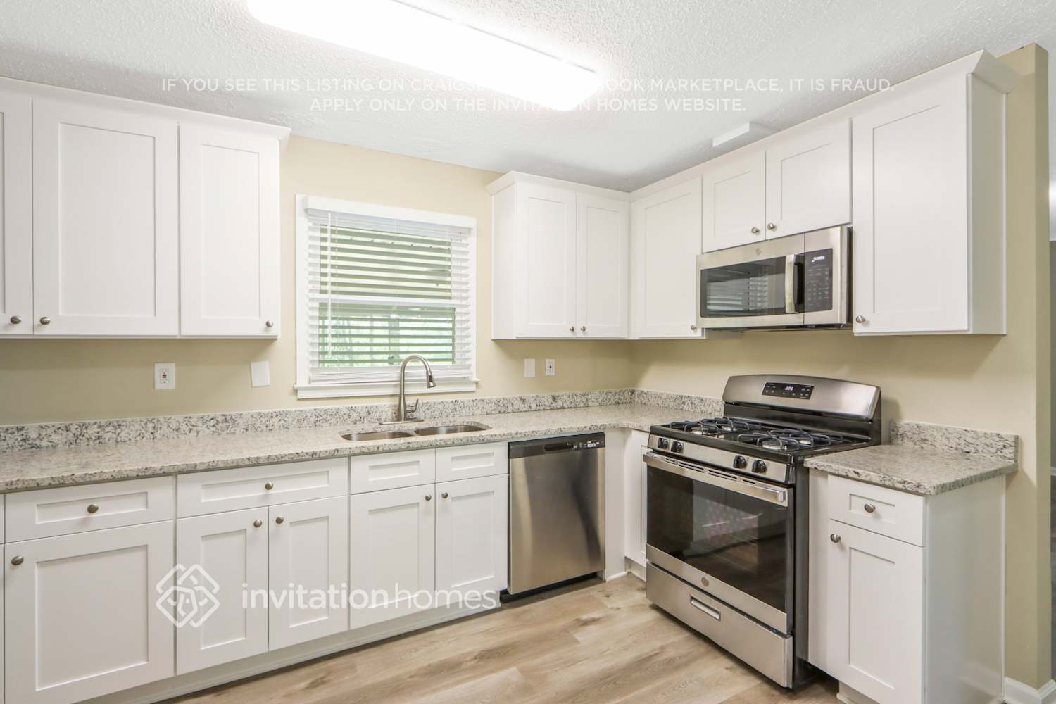 Building Photo - 4240 Newcomb Rd