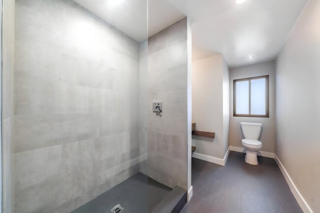 Bathroom #5 - 7611 Rindge Ave