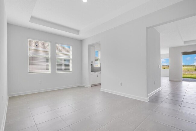 Building Photo - 5680 Vinyasa Rd