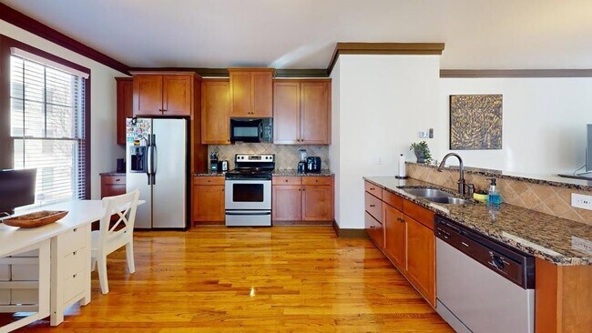 Building Photo - 750 Liberty Commons Dr NW