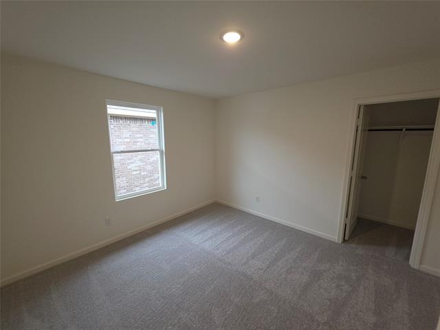 Building Photo - 2206 Pioneer Dr