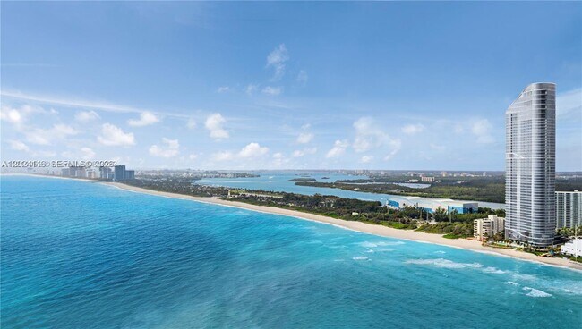 Building Photo - 15701 Collins Ave