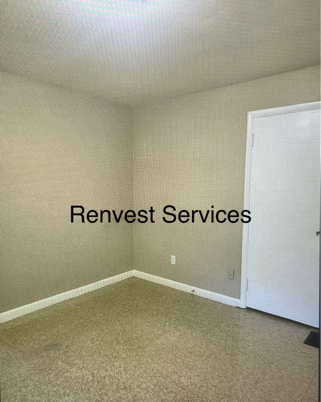 Building Photo - 1405 Benson Dr