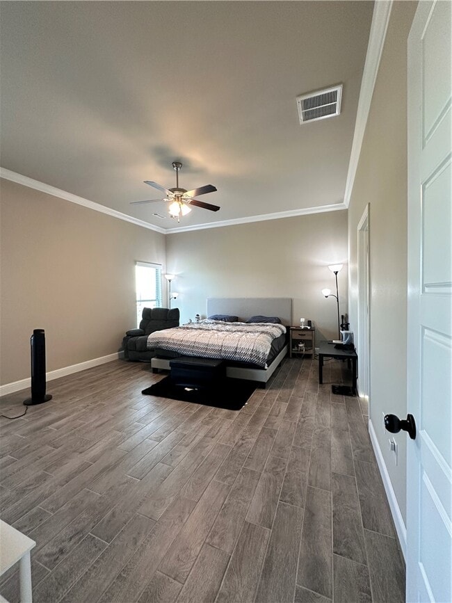 Building Photo - 1030 Winesap Dr