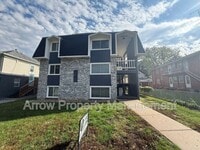 Building Photo - 526 S 25th St