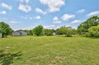 Building Photo - 4500 Silverstone Dr
