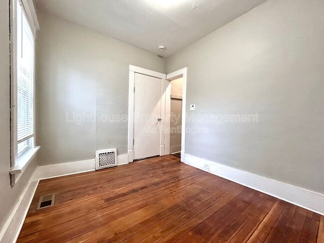 Building Photo - 1768 Elwood St