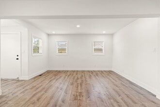 Building Photo - Freshly Renovated San Leandro Home Featuring a Dedicated Studio