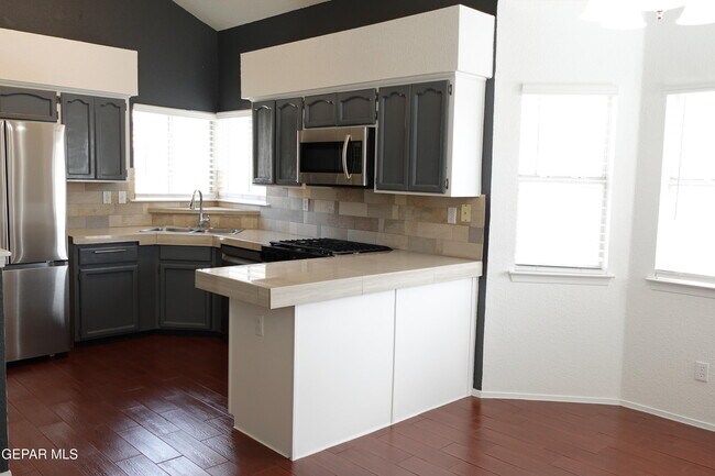 Building Photo - 1452 Michelangelo Dr