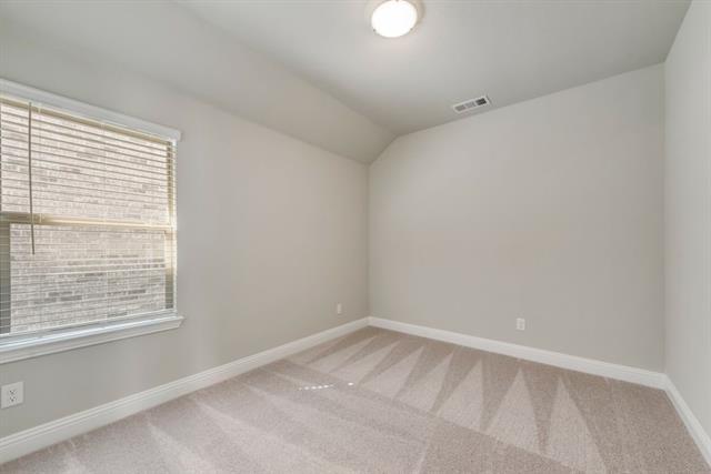 Building Photo - 1080 Norias Dr