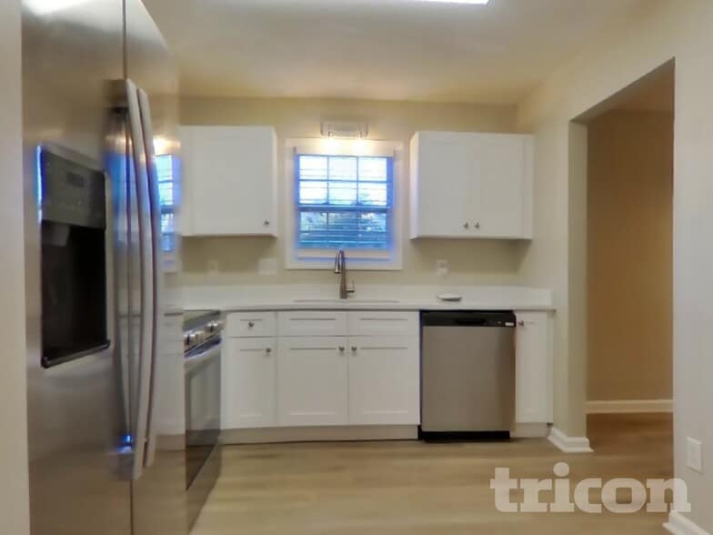 Building Photo - 208 Winchester Dr