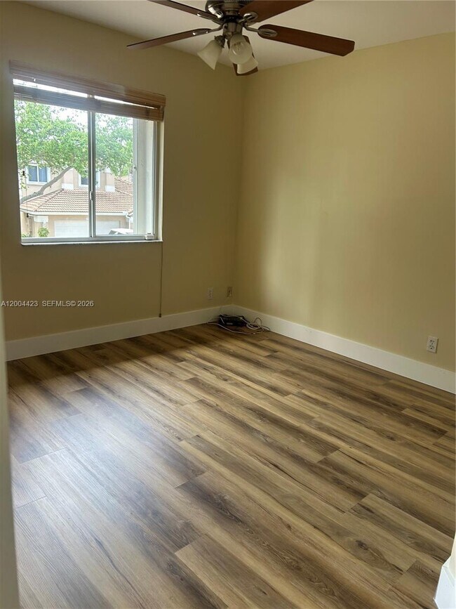 Building Photo - 15851 SW 10th St