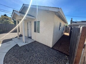 Building Photo - 1 BEDROOM/1 BATH HOME STOCKTON CA