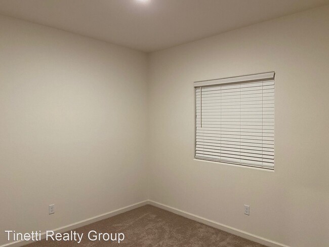 Building Photo - 4 br, 2 bath House - 4275 Theresa Ln.