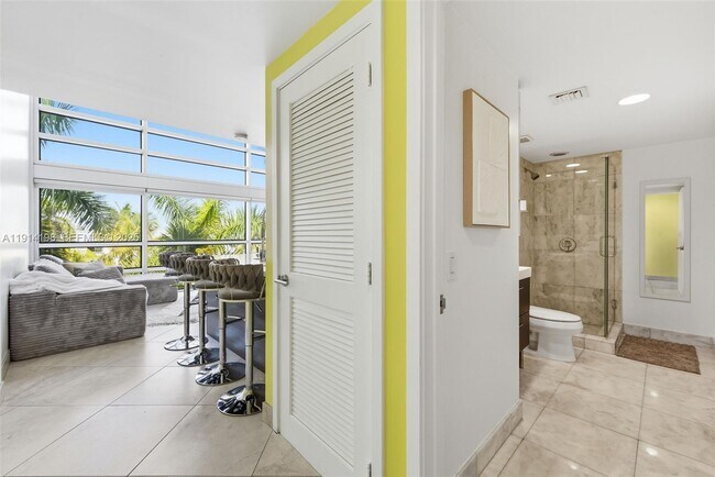 Building Photo - 421 Meridian Ave