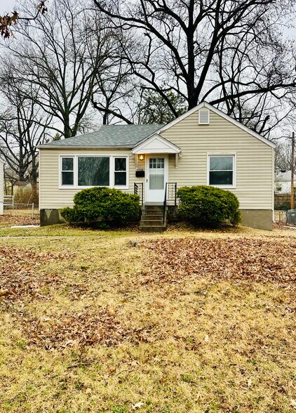 Building Photo - 2018 Raven Dr