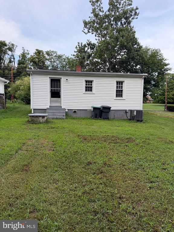 Building Photo - 920 Northside Dr