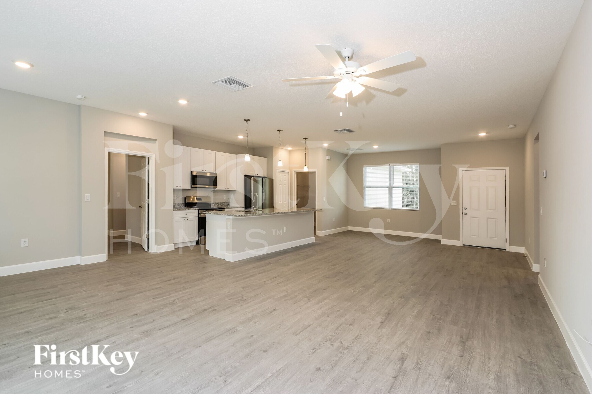 Building Photo - 486 Harrisburg St SW