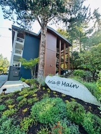 Building Photo - 2Bd/1Ba Bellevue Condo