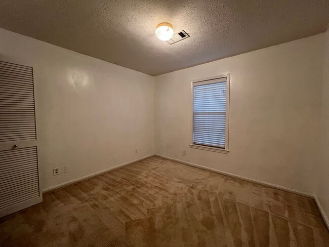 Building Photo - Home for Rent in Montgomery