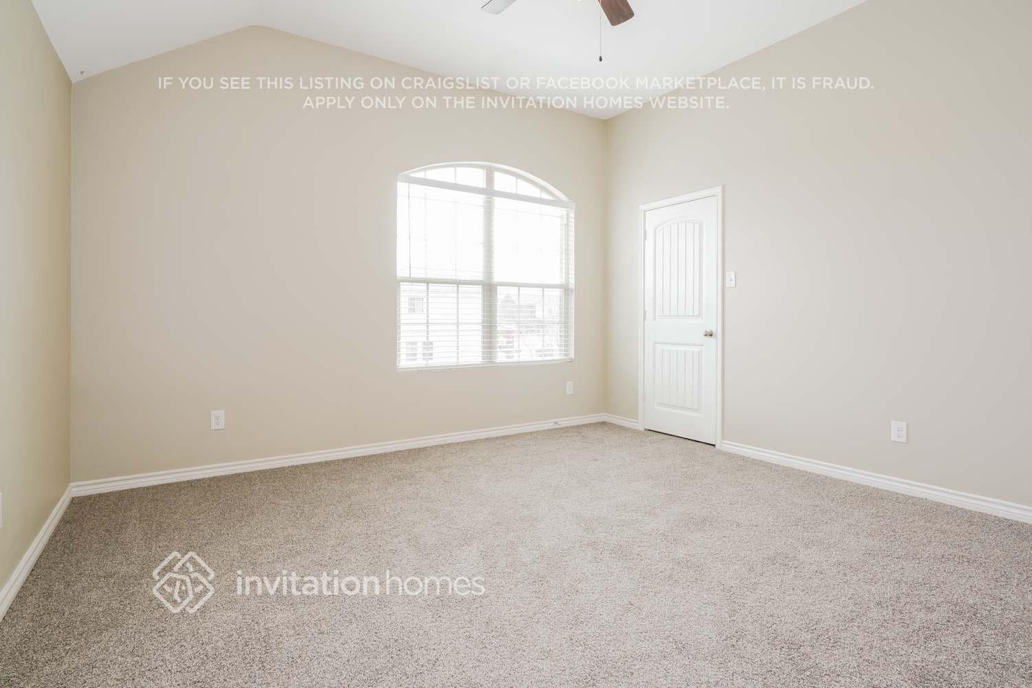 Building Photo - 115 E Kirnwood Dr