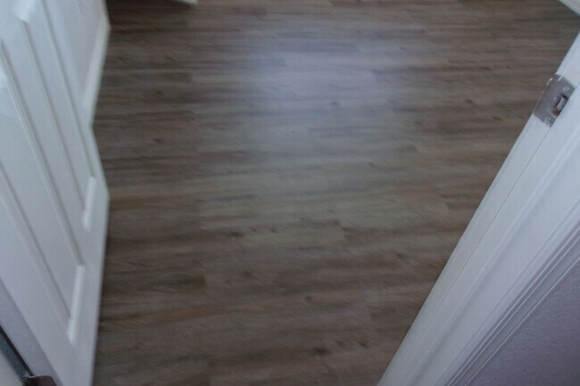 Building Photo - Great home in with great mountain views.