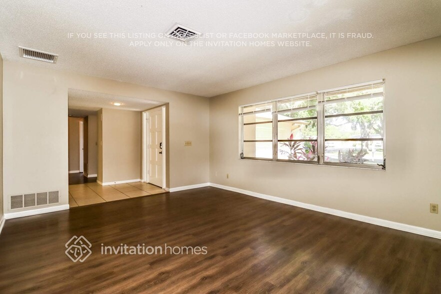 Building Photo - 2631 Cypress Bend Dr