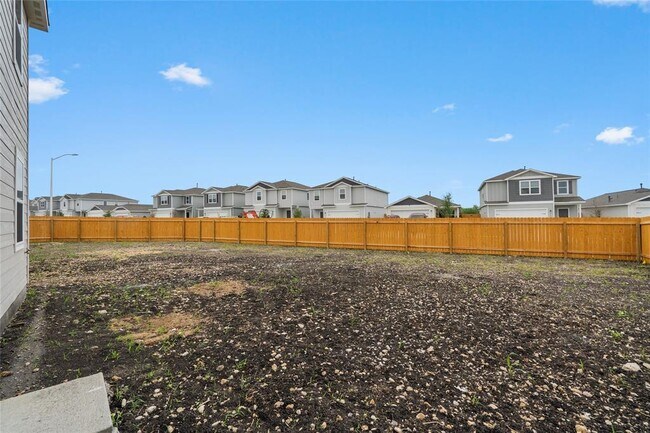 Building Photo - 3949 Prairie Crk
