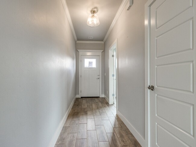 Building Photo - 14525 Rochefort Ln