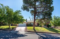 Building Photo - SPRUCE PARK CLASSIC 3 Bedroom  2 Bath 2/STORY 2/CG