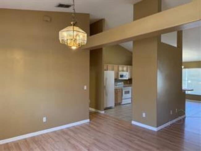 Building Photo - College Park - Clermont