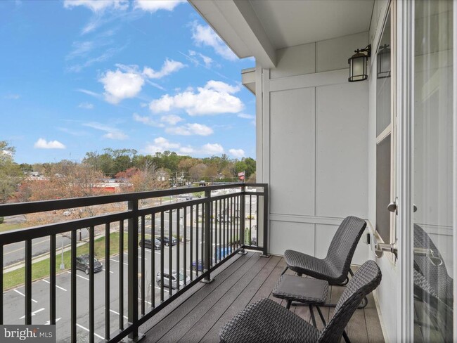 Building Photo - 10755 Fairgrounds Dr