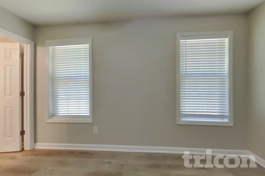 Building Photo - 1173 Woodwind Dr