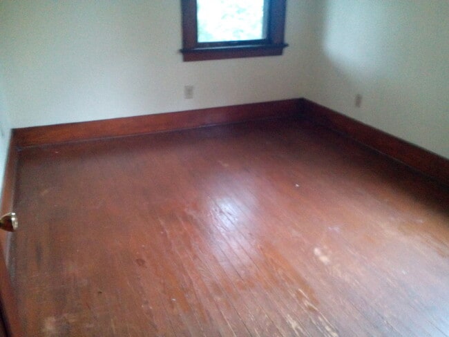 Building Photo - Cozy Two-Bedroom 1736 St. Joe. Blvd