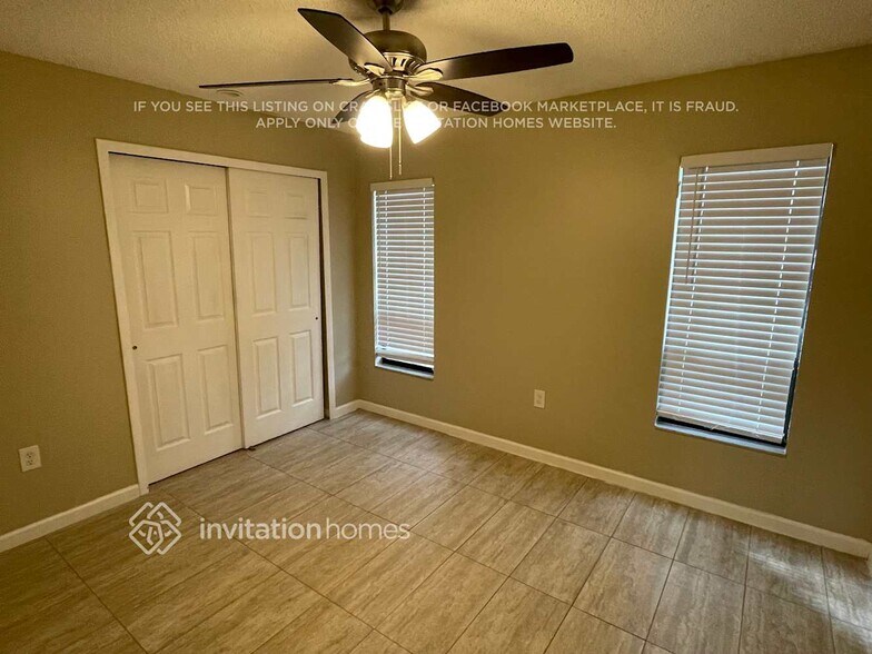 Building Photo - 123 Lyndhurst Dr