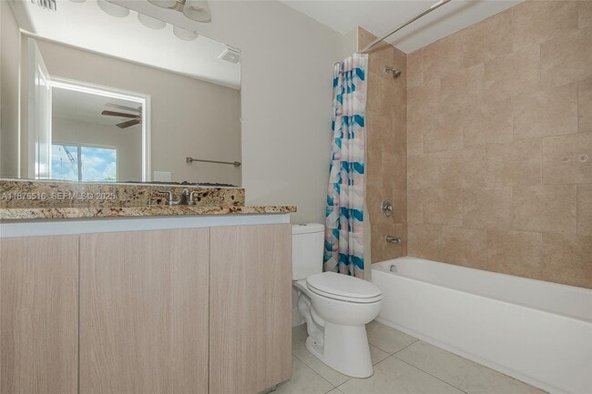 Building Photo - 811 NW 3rd Ave