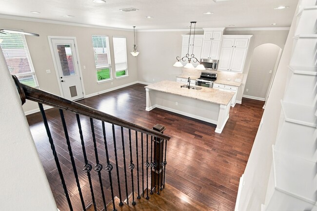 Building Photo - 1819 Park Highland Way