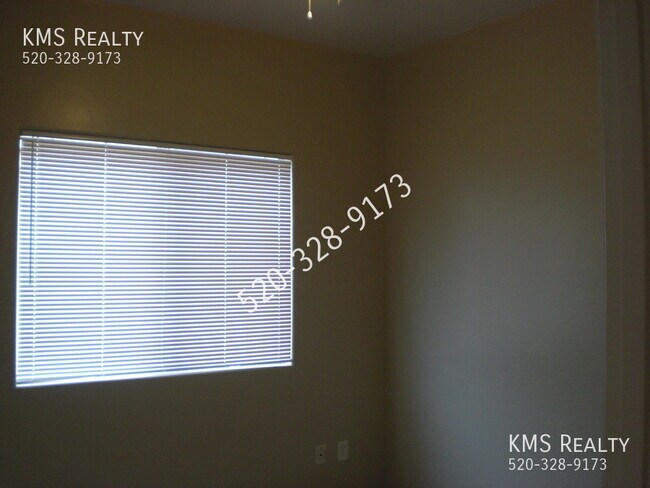 Building Photo - 6735 S Via Molino De Viento