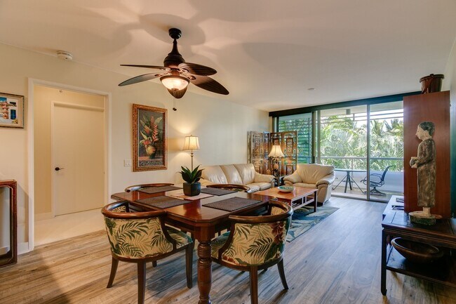 Building Photo - Fully Furnished 2 bedroom in Waikiki! One-...
