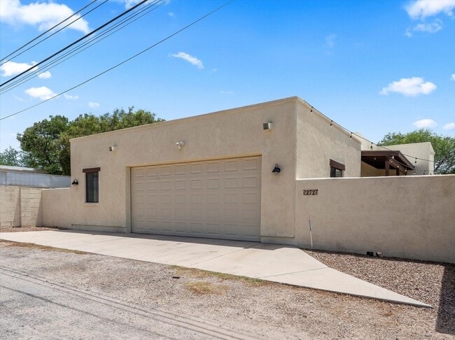 Building Photo - Sam Hughes Remodeled Home