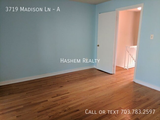 Building Photo - 3719 Madison Ln