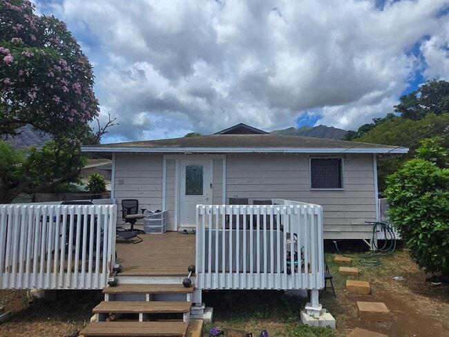 Building Photo - 84-956 Hanalei St - Unit B