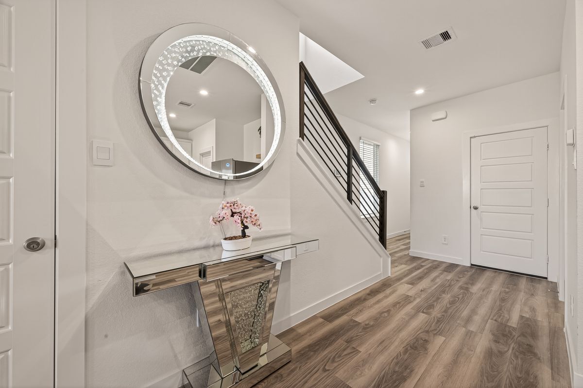 Building Photo - 10514 Wellesley Ter Trl