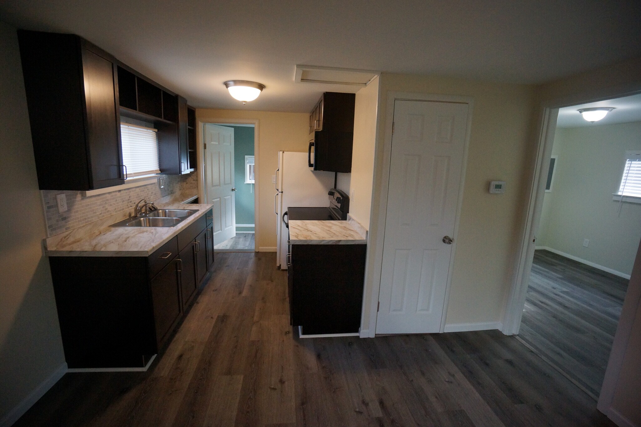kitchen, bathroom door - 117 Cherry St