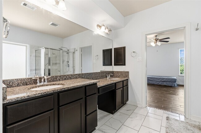 Building Photo - 10126 N Whimbrel Cir
